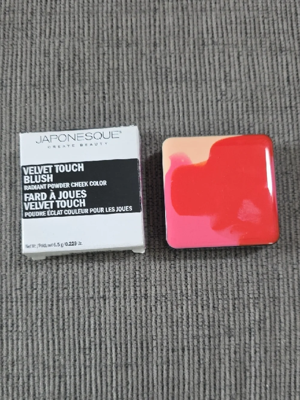 Japonesque Velvet Touch Blush, New, Shade #4, 6.5g.